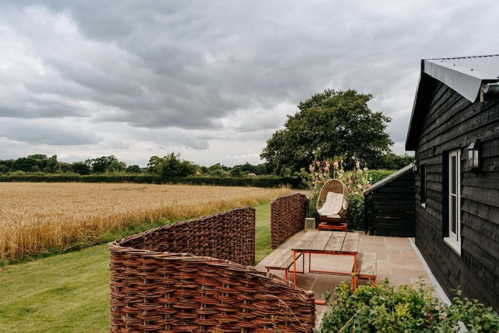 Beautiful Cottage In Bredfield Near To Woodbridge On The Suffolk Coast Eksteriør billede