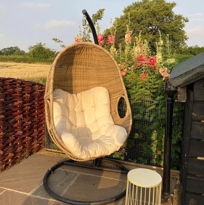 Beautiful Cottage In Bredfield Near To Woodbridge On The Suffolk Coast Eksteriør billede